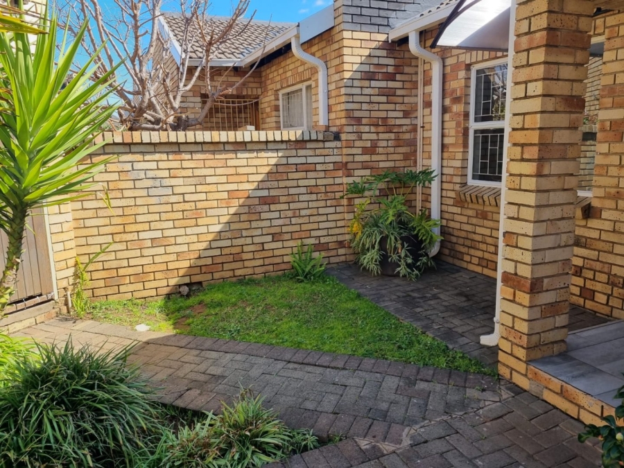 3 Bedroom Property for Sale in Hospitaalpark Free State